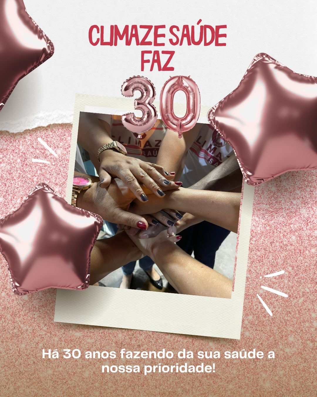 30 anos de história, cuidado e gratidão ✨
No dia 31 de março, a Climaze Saúde completa 30 anos… e o nosso coração só sabe agradecer. 💚
Agradecer a você, que nos prestigia, que confia no nosso trabalho e que reconhece o valor de um atendimento humano, acolhedor e de qualidade. Foi essa confiança que nos trouxe até aqui.
Ao longo desses anos, construímos nossa história com pilares inegociáveis: honestidade, responsabilidade, compromisso e amor pelo que fazemos. Nossa missão sempre foi uma só: levar saúde e bem-estar às famílias de Campo Grande, com profissionais capacitados, especialistas de verdade e uma equipe preparada para oferecer não apenas uma consulta, mas uma experiência de cuidado.
E essa conquista também é sua! Por isso, te convidamos a celebrar conosco esse momento tão especial. 🎉
📍 Estamos na Rua Ivo do Prado, 195 – Campo Grande
Muito obrigada por tanto carinho, confiança e parceria ao longo desses anos.
Que venham muitos e muitos anos mais, cuidando de você e da sua família! 💚
CLIMAZE SAÚDE 30 ANOS COM VOCÊ 🙌🏻