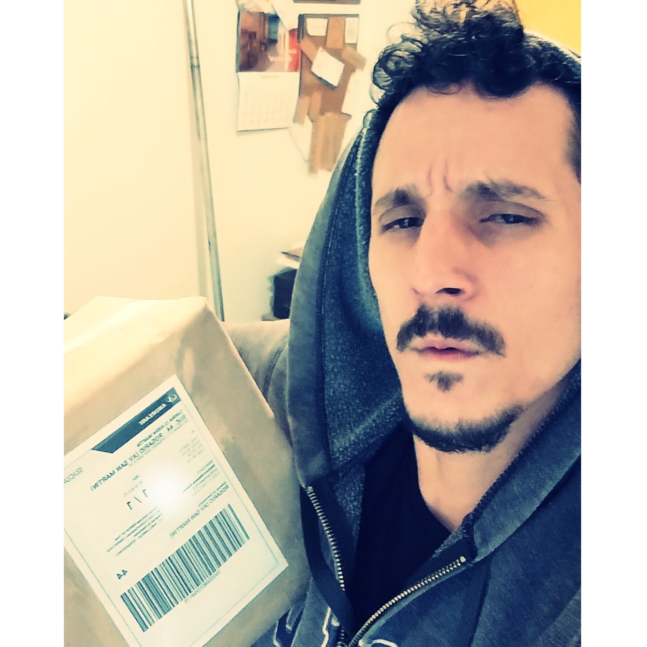 Si entrás a nuestra nueva web: chuis.com.ar
podés llevarte el juego que más te guste con un par de clicks...
o... podés hacer como Daniela y llevarte 20!!! 🙄¿sabés por qué?
Porque eso de regalar caramelos en la bolsita del cumple ya pasó de moda... 🤨
Ahora la que va es regalar juegos de Carabachuis! 😜 🥳#regalos #regalosoriginales #diversion #compartir #cumpleaños #juegosdemesa #graciasDaniela! #ceeercaaRosarioSiempreEstuvoooCeercaa...