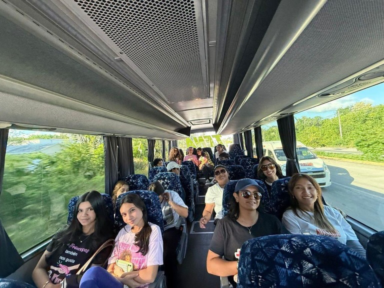 Viaje fin de cursos Graduados Prepa 2026 💙🤩 🎓
#Cancún #Prepa #SomosFélix #Graduados #Viaje