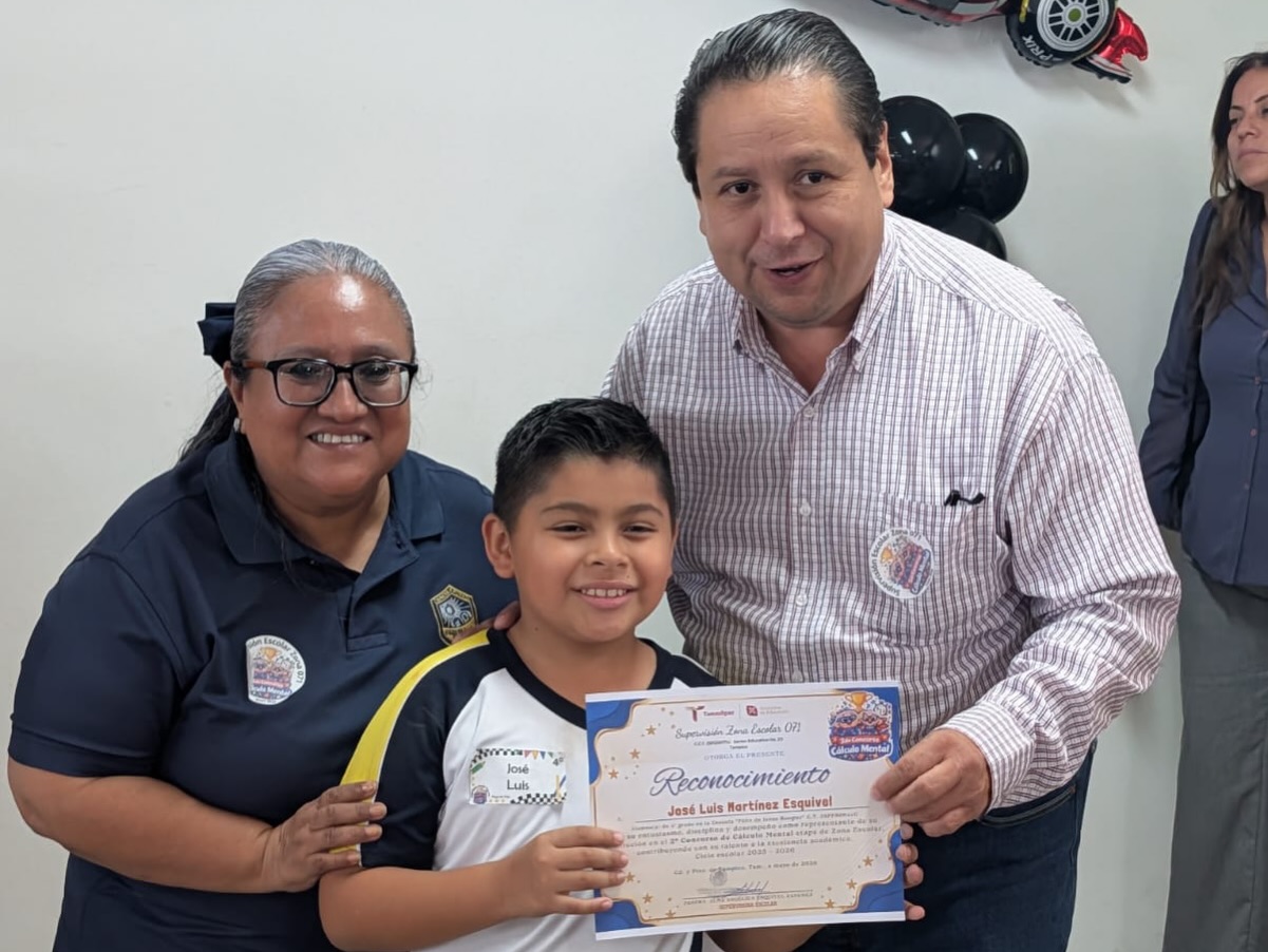 Felicitamos a nuestros alumnos de Primaria que asistieron al Concurso de Cálculo Mental de la Zona Escolar 071🤩👏🏻
El evento se realizó los días 20 y 21 de mayo de 2026, los resultados fueron los siguientes:
1ER GRADO
DANIEL ALONSO HERNÁNDEZ UREÑA – 1er lugar🥇
JOSÉ ALBERTO MELÉNDEZ ESTALA – 2º lugar🥈
ANA VICTORIA ALVARADO JASSO
2DO GRADO
ALAN ERNESTO MÉNDEZ ÁLVAREZ – 1er lugar🥇
JOSÉ FRANCISCO VARGAS GUEVARA - 2º lugar🥈
EMMA FLORES TAPIA
3ER GRADO
ABEL OCTAVIO GONZÁLEZ GONZÁLEZ - 1er lugar🥇
RAFAEL LOYA CEPEDA – 1er lugar🥇
GONZÁLO SEPTIÉN GUEVARA
4TO GRADO
JOSÉ LUIS MARTÍNEZ ESQUIVEL – 1er lugar🥇
ERNESTO JASSO NÁRVAEZ – 1er lugar🥇
NICOLÁS CONTRERAS CARMONA
5TO GRADO
EMILIO NAHUM ÁLVAREZ SALAZAR – 1er lugar🥇
LEONARDO MIGUEL SÁNCHEZ LEÓN – 3er lugar🥉
RUBÉN ADRIÁN CELESTINO SÁNCHEZ
6TO GRADO
ROBERTO XAVIER POLANCO GALVÁN – 1er lugar🥇
RODRIGO SALDÍVAR SALAZAR
PEDRO RAMÍREZ CASTILLO
¡Enhorabuena chicos!🥳 que sigan los éxitos
#Primaria #CalculoMental #Concurso #EducandoEnValores