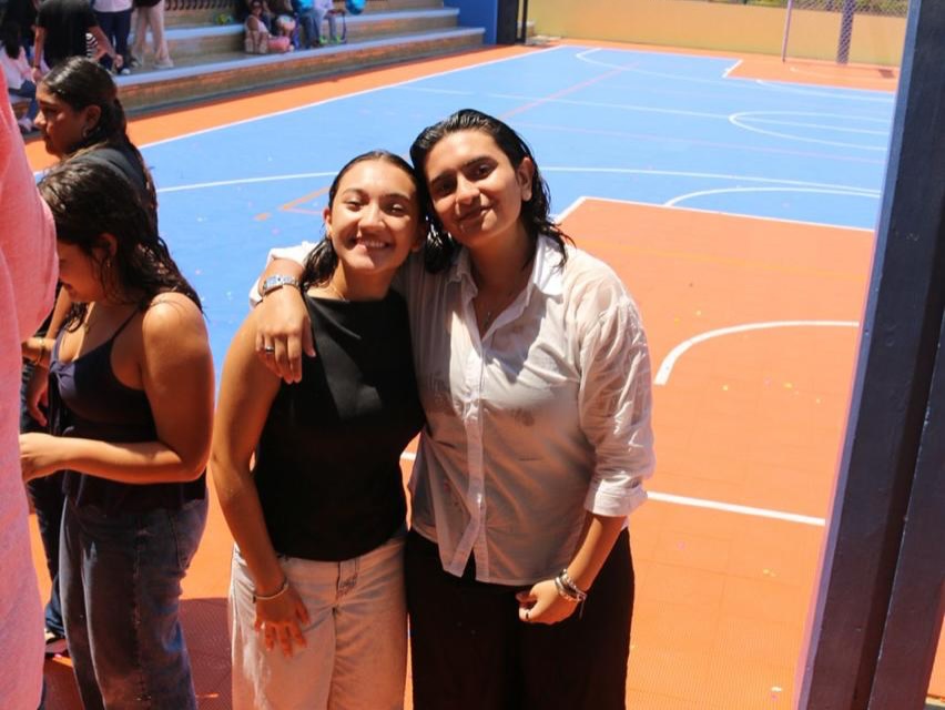 Honramos su perseverancia y celebramos sus logros, con sentimientos encontrados por el orgullo de verlos crecer y la nostalgia de saber que toca partir, felicitamos a nuestros graduados de preparatoria 2026🎓💙
A donde vayan lleven en su maleta personal, sus valores, seguridad en ustedes mismos, dedicación, respeto y responsabilidad y sobre todo la total confianza de que nuestro Señor camina con ustedes✨
Enhorabuena para nuestros jóvenes y sus familias, el Félix de Jesús Rougier siempre será su casa. ¡Hasta siempre!🤩👩🏻🎓🧑🏻🎓
#Prepa #Graduación #SomosFélix
