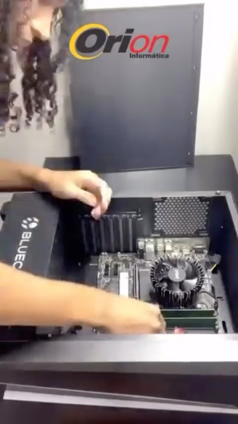 Aqui, o suporte é próximo, claro e confiável.
Porque tecnologia boa é aquela que facilita a vida.
#OrionInformática #InformáticaHumanizada #SuporteDeVerdade