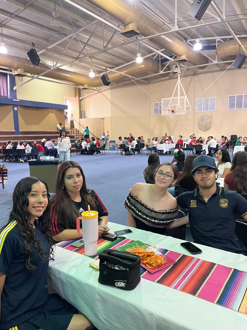 Celebración Prepa 🇲🇽
#Prepa #IndependenciaDeMéxico #SomosFélix